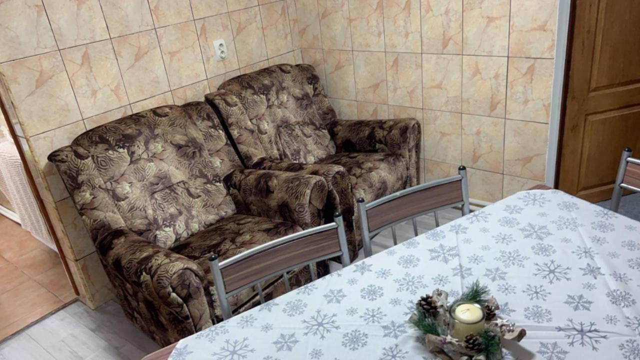 Nova Montan Azuga Bagian luar foto